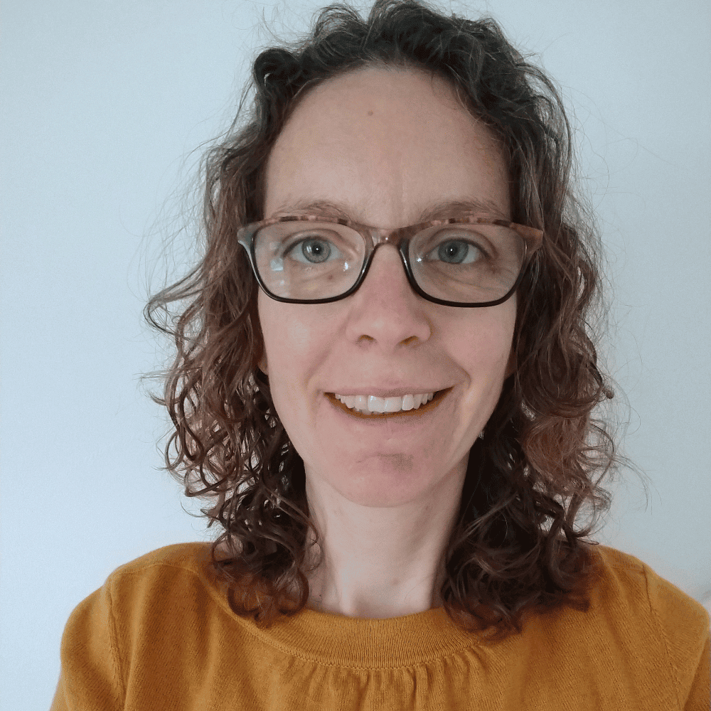Dr Ava Lorenc